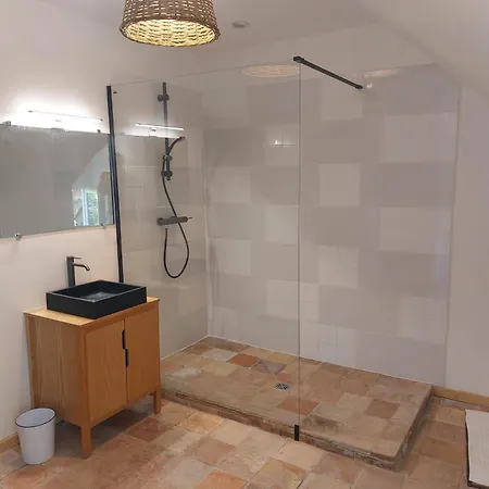 De La Roche Tabary 3*